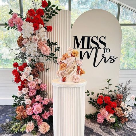 Letters By LouLou on Instagram: "🌷❤️ M I S S • T O • M R S ❤️🌷 Put a ring on it with our custom acrylic signage! The perfect addition to any backdrop. Enquire today for a personalised quote at info@lettersbyloulou.com.au Venue @deckhousewoolwich Florals @sweetbotanica Backdrop @sweetheavenlyevents Acrylic @lettersbyloulou Cake @crumble.and.co #bride #signage #bridetobe #custom #acrylic #bridalshower #pink #red #black #sign #wedding #inspo #decor #graphics #design #graphicdesign #florals Love In Bloom Backdrop, Love Is In Bloom Backdrop, Bride In Bloom Theme, Miss To Mrs Backdrop, Floral Bridal Shower Backdrop, Bridal Shower Backdrop Ideas, Cake Crumble, Bride Era, Floral Backdrops