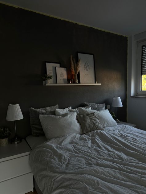 Black Wall Bedroom Aesthetic, Dark Grey Feature Wall Bedroom, Black Walls Bedroom, Tidy Bedroom, Feature Wall Bedroom, Ikea Bedroom, Aesthetic Room Ideas, Future Apartment Decor, Redecorate Bedroom