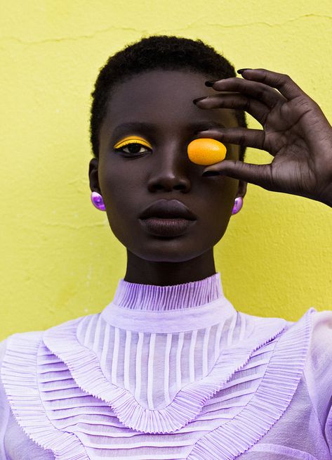 Colorful Fashion Photography, Beauty Dish, Rich Fashion, Creative Fashion Photography, Fashion Photography Inspiration, Fashion Photography Editorial, Kiosk, Photography Inspo, Creative Fashion