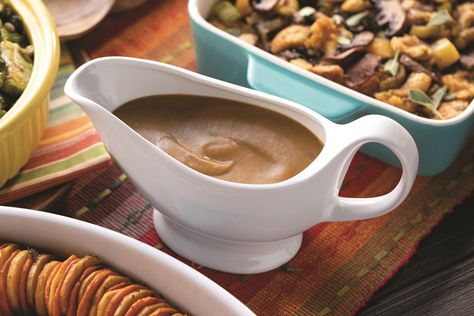 Thanksgiving Gravy Recipes, Giblet Gravy Recipe, Turkey Giblet Gravy, Making Turkey Gravy, Turkey Giblets, Giblet Gravy, Thanksgiving Gravy, Turkey Gravy Recipe, Classic Turkey