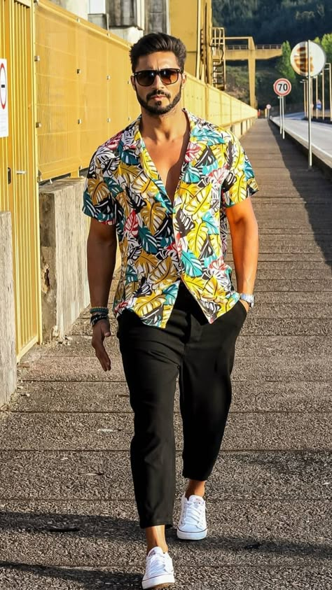 Luau Outfits Men, Beats Outfits, Carribean Vibes, Gang Pics, Hawaiian Outfit Men, Silk Shirt Outfit, Goa Outfits, Luau Outfits, Streetwear Fashion Men