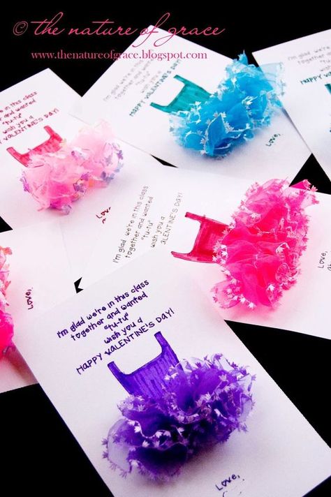 Ballet Crafts, Recital Gifts, Dance Crafts, Dance Recital Gifts, Diy Birthday Invitations, Ballet Party, Ballerina Birthday Parties, Class Valentines, Dancer Gift