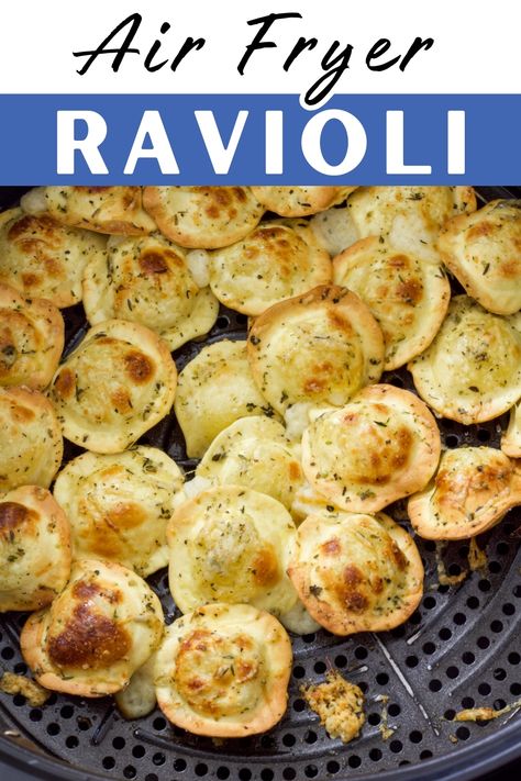 Many cooked toasted ravioli in the air fryer basket, the recipe title is in text at the top. Toasted Ravioli Recipe, Ravioli Air Fryer, Air Fry Ravioli, Air Fryer Ravioli, Air Fry Ravioli Recipe, Air Fryer Ravioli Frozen, Ravioli In Air Fryer, Airfryer Ravioli, Airfry Ravioli Recipe