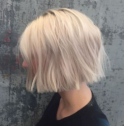 blonde chin-length blunt bob: Medium Textured Hair, Messy Bob, Messy Bob Hairstyles, Short Hair Lengths, Cute Hairstyles For Short Hair, Short Blonde, Short Blonde Hair, Grunge Hair, Hair Today