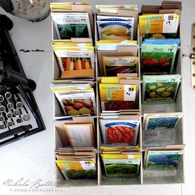 Garden Seeds Packets, Garden Notes, Cold Frames, Seed Storage, Divider Tabs, Organizer Ideas, Seed Packaging, Starry Nights, Seed Catalogs