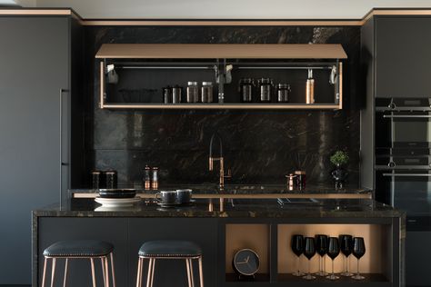 Stunning black kitchen units combined with the bronze finish. This works so well with the dark marble wortops and splashback too. Kitchen by The Wood Works. Black And Bronze Kitchen, Calacatta Marble Kitchen, 4 Bedroom House Plan, Rose Gold Kitchen, Dark Wood Kitchens, Bronze Kitchen, 4 Bedroom House Plans, Bespoke Kitchen, Kitchen Gallery