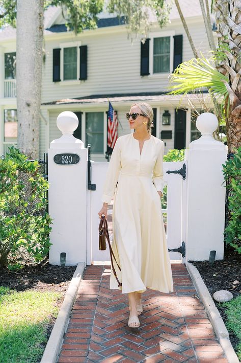 Tuckernuck - Sarah Tucker Classic Style Icons, Sarah Tucker, Tuckernuck Dress, Jackie Dress, Chloe Dress, Classic Shirt Dress, Clothing Retail, Southern Style, Daily Look