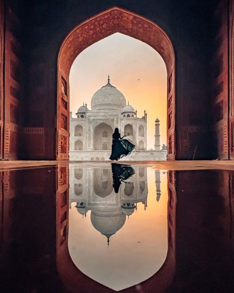 A Local's Guide To Best Instagrammable Spots In Jaipur - Travel With CG Instagram Captions Travel, Jaipur Travel, Delhi Travel, Travel Pose, Agra Fort, India Travel Guide, Travel Pictures Poses, Travel Instagram, Agra