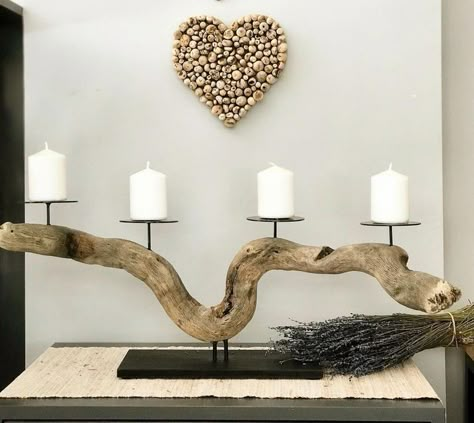 Driftwood Decor Ideas, Diy Driftwood Projects, Diy Driftwood Decor, Driftwood Wall Hanging, Diy Driftwood, Driftwood Candle Holders, Driftwood Mobile, Driftwood Candle, Driftwood Diy