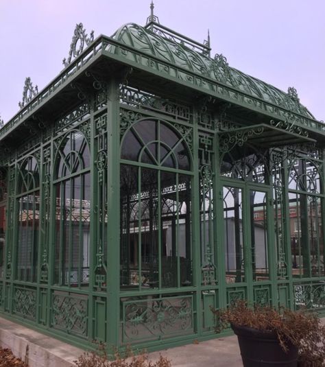 Victorian Greenhouse Conservatory, Victorian Green House, Garden Pavillion, Restaurant Exterior Design, Greenhouse Conservatory, Architecture Photography Buildings, Victorian Greenhouse, Victorian Greenhouses, Restaurant Exterior