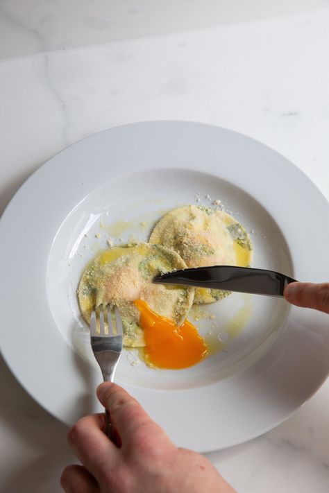 Egg Yolk Ravioli in Herb Laminated Pasta Egg Yolk Pasta, Laminated Pasta, Egg Yolk Ravioli, Medium Boiled Eggs, Farmer Recipes, Health Benefits Of Eggs, Egg Benefits, Kecap Manis, Wilted Spinach