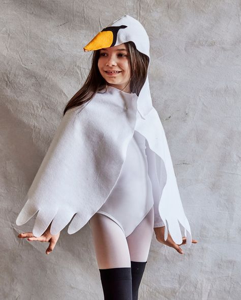 White-Swan Costume Dove Costume Diy, Pelican Costume Diy, Swan Wings Costume, Seagull Costume Diy, Diy Goose Costume, Swan Lake Ballet Costume, Goose Costume Diy, Swan Diy Costume, White Costumes Ideas