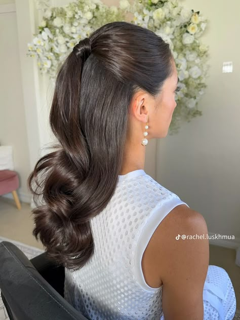 Half Do Hairstyles Wedding, Neat Wedding Hair, Bride Hairstyles Civil Wedding, Bridesmaids Hairstyle Updo, Bridesmaid Hair Out Of Face, Bridesmaid Hair For V Neck Dress, Slicked Bridal Hair, Hairband Bridal Hairstyle, Wedding Brunette Hair