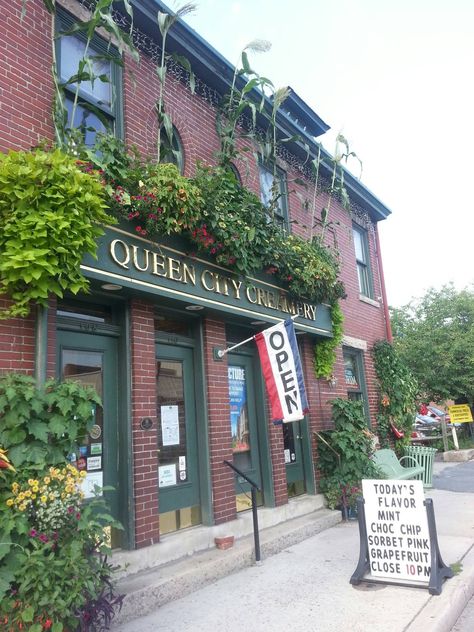 Cumberland, Maryland, Queen City Creamery. Cumberland Maryland, Queen City, Pink Grapefruit, Maryland, Queen