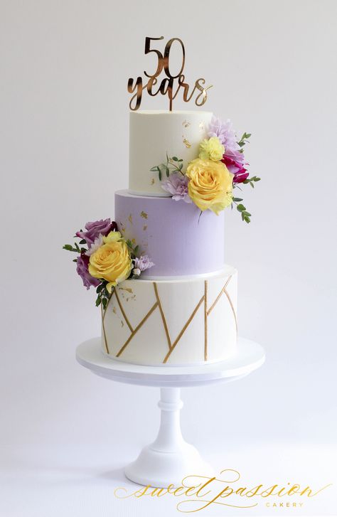 25th Wedding Anniversary Decorations, Anniversary Cake Designs, Geometric Cake, Dummy Cake, Tiered Cake Design, Lavender Cake, Graduation Cake Toppers, Beautiful Cake Designs, Cupcake Cake Designs