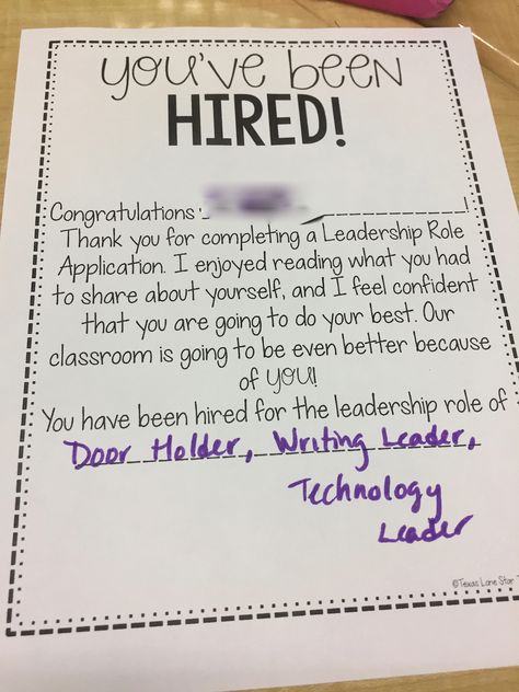 Kids apply for classroom jobs - teaches them about job applications and makes them reflect on their skills, take the jobs more seriously Leadership Roles In The Classroom, Classroom Economy, Leader Of The Pack, Student Leadership, Survival Kit For Teachers, Teacher Survival, Class Jobs, Classroom Culture, 5th Grade Classroom