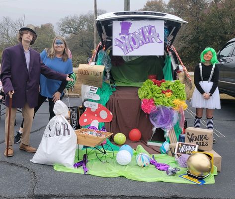 Wonka Trunk Or Treat Ideas, Willy Winks Trunk Or Treat, Willie Wonka Trunk Or Treat, Charlie Chocolate Factory Trunk Or Treat, Willy Wonka Trunk Or Treat Diy, Chocolate Factory Trunk Or Treat, Willy Wonka Trunk Or Treat Ideas, Wonka Trunk Or Treat, Willy Wonka Trunk Or Treat