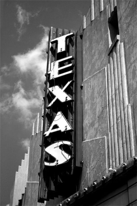 Texas Signs, Texas Forever, Loving Texas, Western Wall Art, Texas Girl, Western Wall, Western Aesthetic, State Of Texas, Old Signs