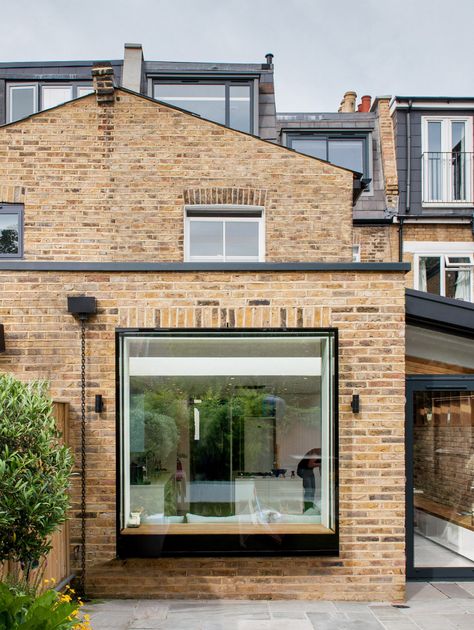 106 Gladstone Road by Cat Ablitt, Studio 1 Architects Architecture Window, Extension Veranda, Brick Extension, House Brick, Window Seat Design, Mansard Roof, Roof Extension, Glass Extension, House Extension Design