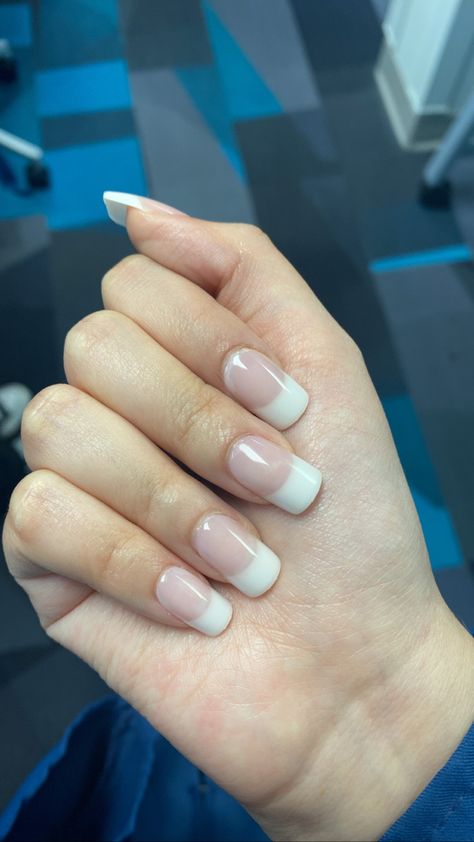 Old French Tip Nails, 90s French Nails, 2000s French Nails, 2000s French Tips, Old School French Tip, Old School French Tip Nails, 2000s French Tip, 2000s French Tip Nails, 90s French Tip Nails