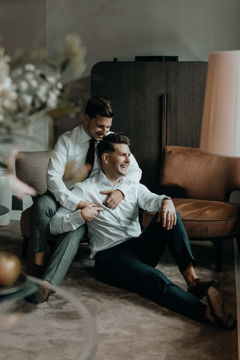 Rainy Amsterdam, Gay Wedding Photography, Gay Wedding Photos, Shooting Couple, Candid Pictures, Marriage Photos, Lgbt Wedding, Lgbtq Wedding, Wedding Couple Poses