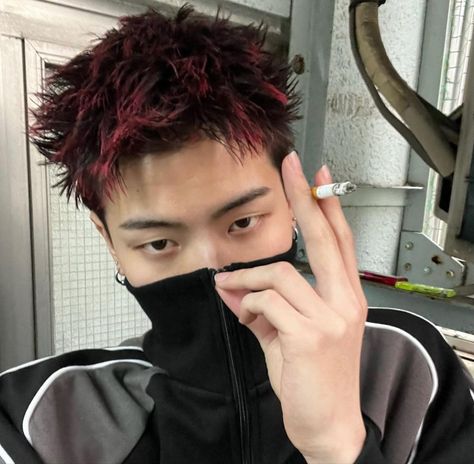 Asian Spiky Hair, Unique Hairstyles For Men, Black And Red Hair Men, Punk Hair Men, Spikey Hair, Red Hair Boy, Red Hair Men, Dyed Hair Men, Cherry Red Hair