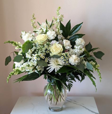 Sympathy Vase Arrangement, Celebration Of Life Memorial Ideas Flowers Floral Arrangements, Sympathy Flowers Arrangements, Jw Memorial Flowers Arrangements, Sympathy Arrangements Floral Design, Celebration Of Life Flower Arrangements, Memorial Flower Arrangements, Memorial Flowers Arrangements, Sympathy Floral Arrangements