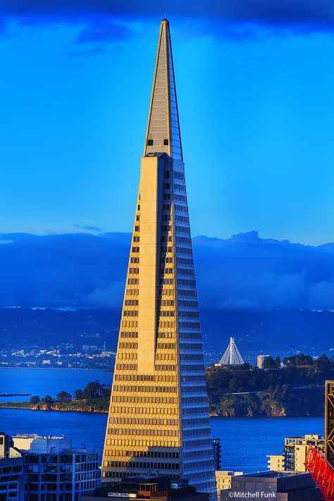 William Pereira, Strange Buildings, Architecture Form, San Francisco Architecture, Pyramid Roof, Architectural Masterpieces, Transamerica Pyramid, Usa San Francisco, Pyramid Building