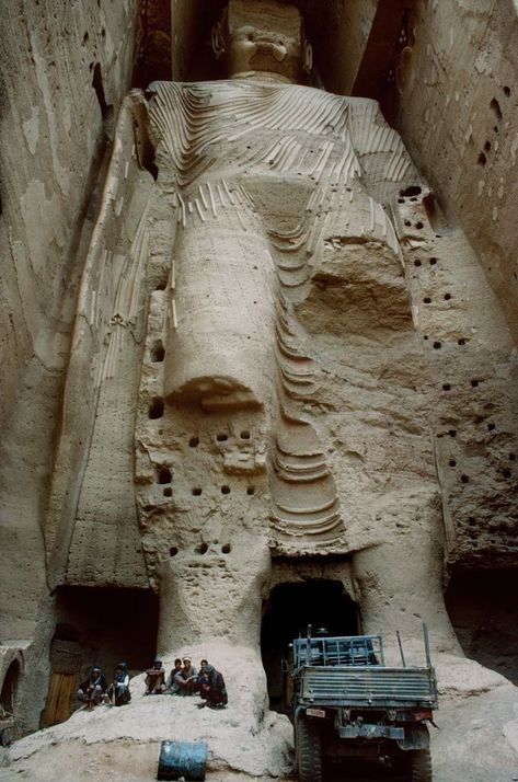 Bamiyan Buddhas, Horse Riding Outfit Women, Afghanistan Landscape, Beautiful Afghanistan, A Thousand Splendid Suns, Persian Decor, Afghanistan Culture, Horse Riding Outfit, Sacred Sites