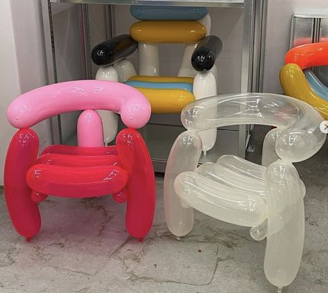 https://www.instagram.com/seungjin_yang_/?hl=en Clear Furniture, Creative Chair, Quirky Furniture, Vogue Home, Weird Furniture, Funky Chairs, Colorful Apartment, Cute Furniture, Funky Decor