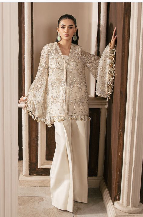 Top Net, Desi Dress, Pakistani Fashion Party Wear, Pakistani Fancy Dresses, Cape Jacket, Ivory Fabric, Fancy Dresses Long, Traditional Indian Outfits, Boutique Dress Designs