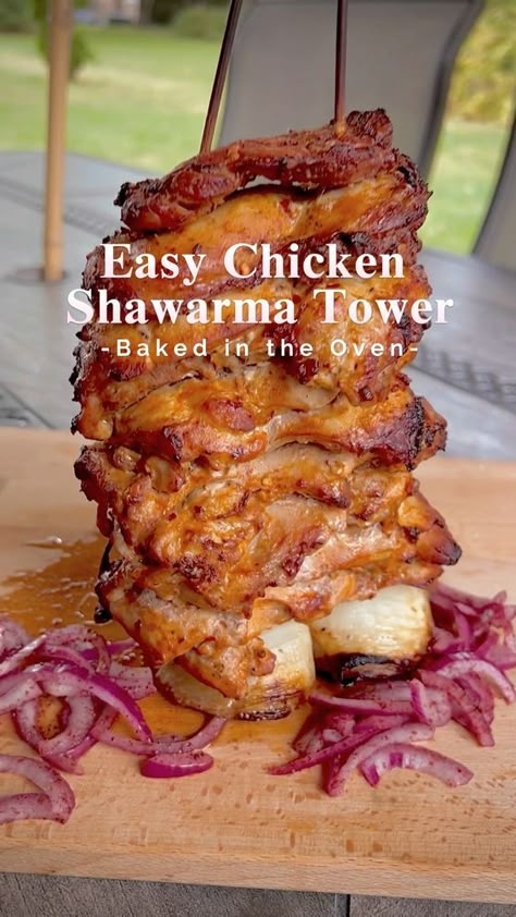 Boneless Chicken Breast Recipes, Chicken Shawarma Recipe, East Recipes, Boneless Chicken Breasts, Shawarma Recipe, Middle East Recipes, Resep Salad, Doner Kebab, Dark Meat