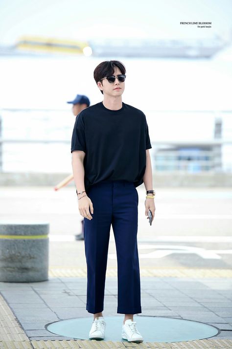 Hk Outfit, Taiwan Fits, Taiwan Ootd, Hangout Outfit, Suho Fashion, Korea Outfit, Park Hye Jin, Park Haejin, Park Hae Jin