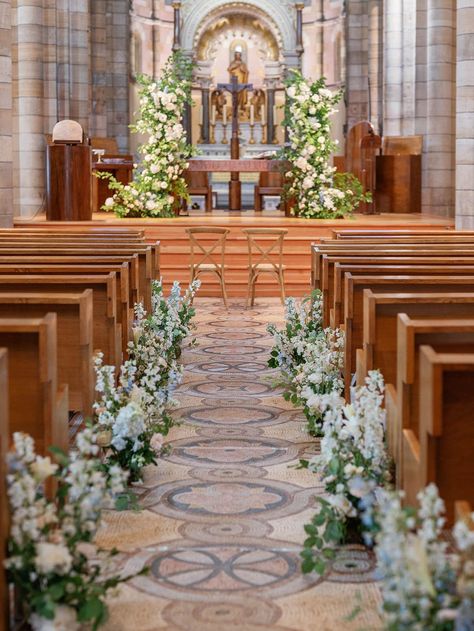 Destination Wedding at Chateau de Labro Church Wedding Flowers, Church Wedding Ceremony, French Wedding Style, Church Wedding Decorations, Garden Weddings Ceremony, Ceremony Design, Winter Wedding Flowers, Dream Destination Wedding, Spring Wedding Flowers