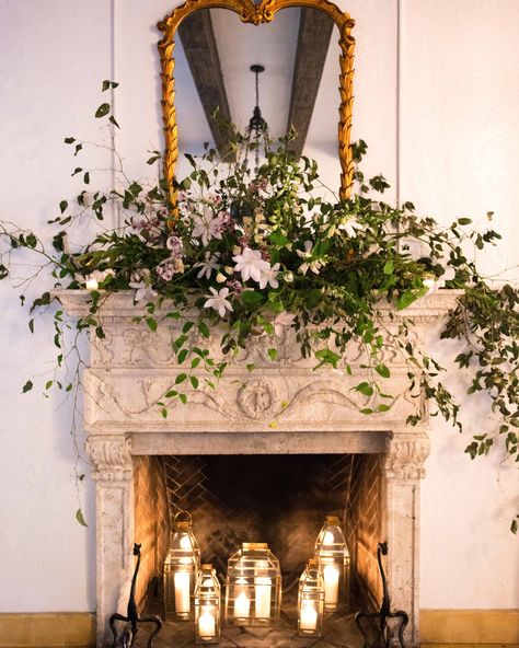 This Couple's Miami Wedding Had an "Old Florida" Vibe Wedding Mantle, Wedding Venues Florida, Wedding Fireplace, Hydrangea Arrangements, Martha Stewart Weddings, Old Florida, The Fireplace, Miami Wedding, Ceremony Backdrop