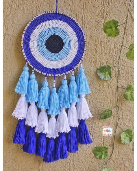 Evil Eye Decor Wall Hangings, Evil Eye Wall Decor Diy, Evil Eye Dream Catcher Diy, Evil Eye Wall Hanging Diy, Evil Eye Dreamcatcher, Evil Eye Diy Wall Hangings, Evil Eye Diy Crafts, Evil Eye Suncatcher, Evil Eye Crafts Diy