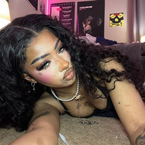 Goth Baddie Makeup, Punk Black Women, Office Baddie, Alt Makeup, Makeup For Black Skin, Brown Skin Makeup, Alternative Makeup, Dope Makeup, Cute Makeup Looks