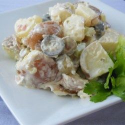 Dianes Scotch-Irish Potato Salad - Allrecipes.com Southern Style Potato Salad, Welsh Recipes, Irish Potatoes, Potato Salad Recipe, Irish Recipes, Potatoe Salad Recipe, Recipe For Mom, Vegetable Salad, Delicious Salads