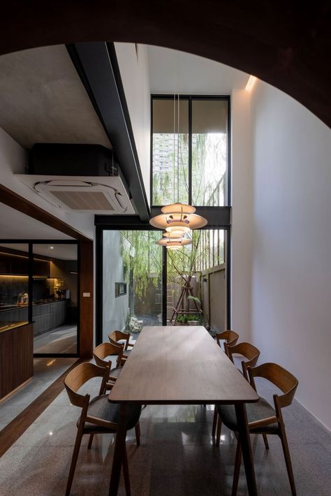 Dark Tropical, Eco Park, Villa Bali, Dining Room Spaces, Dining Hall, Architectural Inspiration, Living Room Interior, Dining Rooms, High Ceiling