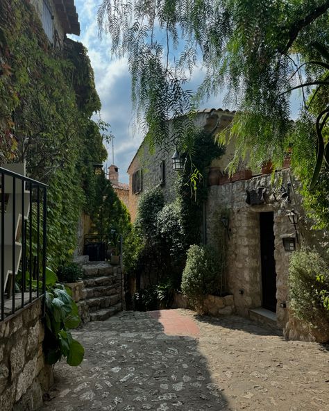 Eze is one of the most charming villages in the south of France, with stunning views from the top 🤍 . . . . Eze, France, south of France, French Riviera, travel, aesthetic #ezevillage #southoffrance #lachevredor #frenchrivieraguide #travelblogger #aesthetic French Village Aesthetic, South France Countryside, Province France Aesthetic, South Of France Aesthetic, France Village Aesthetic, Rural France Aesthetic, Southern France Countryside, Village Aesthetic, Eze France