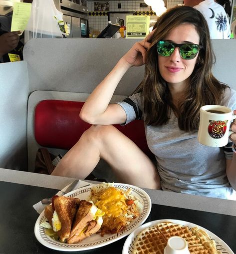 Marina Squerciati on Instagram: “Scattered, covered & smothered just for you, America. Happy Birthday. 🇺🇸 #wafflehouse #thatsahashbrownorder #fyi #southcarolina…” Chloe Benett, Patrick John Flueger, Chicago Pd Cast, Marina Squerciati, Erin Lindsay, Something Just Like This, Waffle House, Glamour Uk, Chicago Med