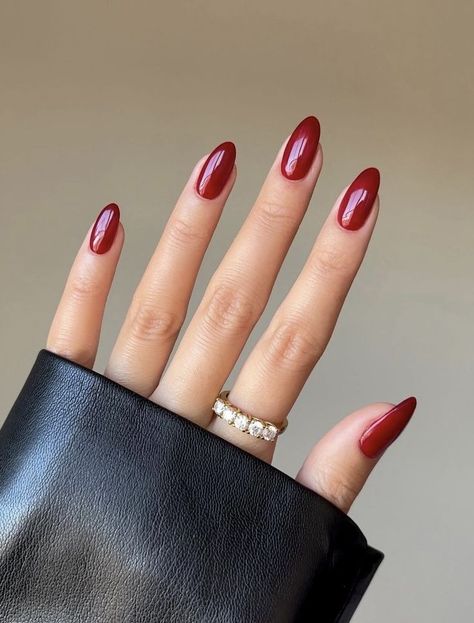 Nail Theory, Kutek Disney, Dark Red Nails, Casual Nails, Red Nail Designs, Almond Acrylic Nails, Red Nail, Minimalist Nails, Classy Nails