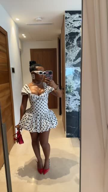 View this Snap from JAYDA WAYDA on Snapchat! Jayda Wayda Outfit Club, Jayda Jonet, Jadya Wayda, Jayda Wayda Outfit, 2025 Outfits, Outfit Club, Night Out Looks, Red Striped Dress, Jayda Wayda