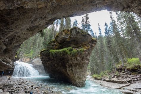 Banff Town, Johnston Canyon Banff, Banff Itinerary, Banff Trip, Alberta Canada Travel, Canada Banff, Canadian Road Trip, Banff National Park Canada, Johnston Canyon