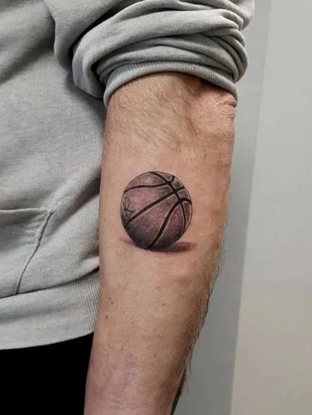 Basketball Tattoo Ideas, Basketball Tattoos, Basketball Ball, Tattoos And Body Art, Tattoo Stencils, Body Art Tattoos, Tattoos And Piercings, Tattoos For Guys, Body Art