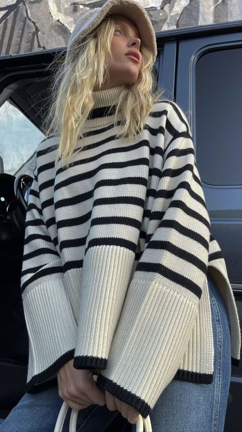 Cannot tell how obesessed i am with this sweater! Perfect for fall or layering for winter! Elsa Hosk outfit 😍 Winter and fall inspo 😊 Striped Sweater Outfit, Loose Pullover Sweater, Sweater Outfits Fall, Chunky Knit Jumper, Stylish Winter Outfits, Oversized Turtleneck, Sweater Outfit, Elsa Hosk, Sweater Oversized