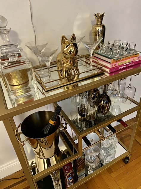 Luxury Coffee Corner, Small Area Decor, Glam Bar Cart, Bar Cart Gold, Gold Bar Cart Styling, Home Bar Cart, Cocktail Trolley, Coffee Bar Cart, Glamorous Interiors