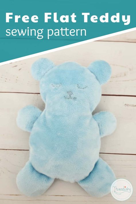 Blue flat teddy bear with text overlay "Free flat teddy sewing pattern" Homemade Stuffed Animals Easy, Easy Bear Pattern Sewing, Teddy Bear Faces, Simple Teddy Bear Sewing Pattern Free Printable, Flat Teddy Bear Pattern, Beginner Teddy Bear Sewing Pattern, Sew For Baby, Easy Baby Shower Gift, Tiny Teddy Bear Pattern Sewing