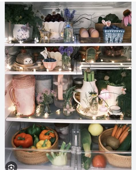 Pretty Fridge Organization, Fridge Scape, Fridgescaping Aesthetic, Fridge Scaping, Fridge Decoration Ideas, Pretty Fridge, Fridge Aesthetic, Fridge Decoration, Fridge Decor