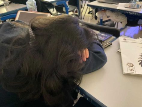 Sleeping In School Aesthetic, Sleeping In Class Aesthetic, Speak Aesthetic, Zoning Out, Gabrielle Core, Aesthetics Study, School Core, Yearbook Class, Pale Aesthetic